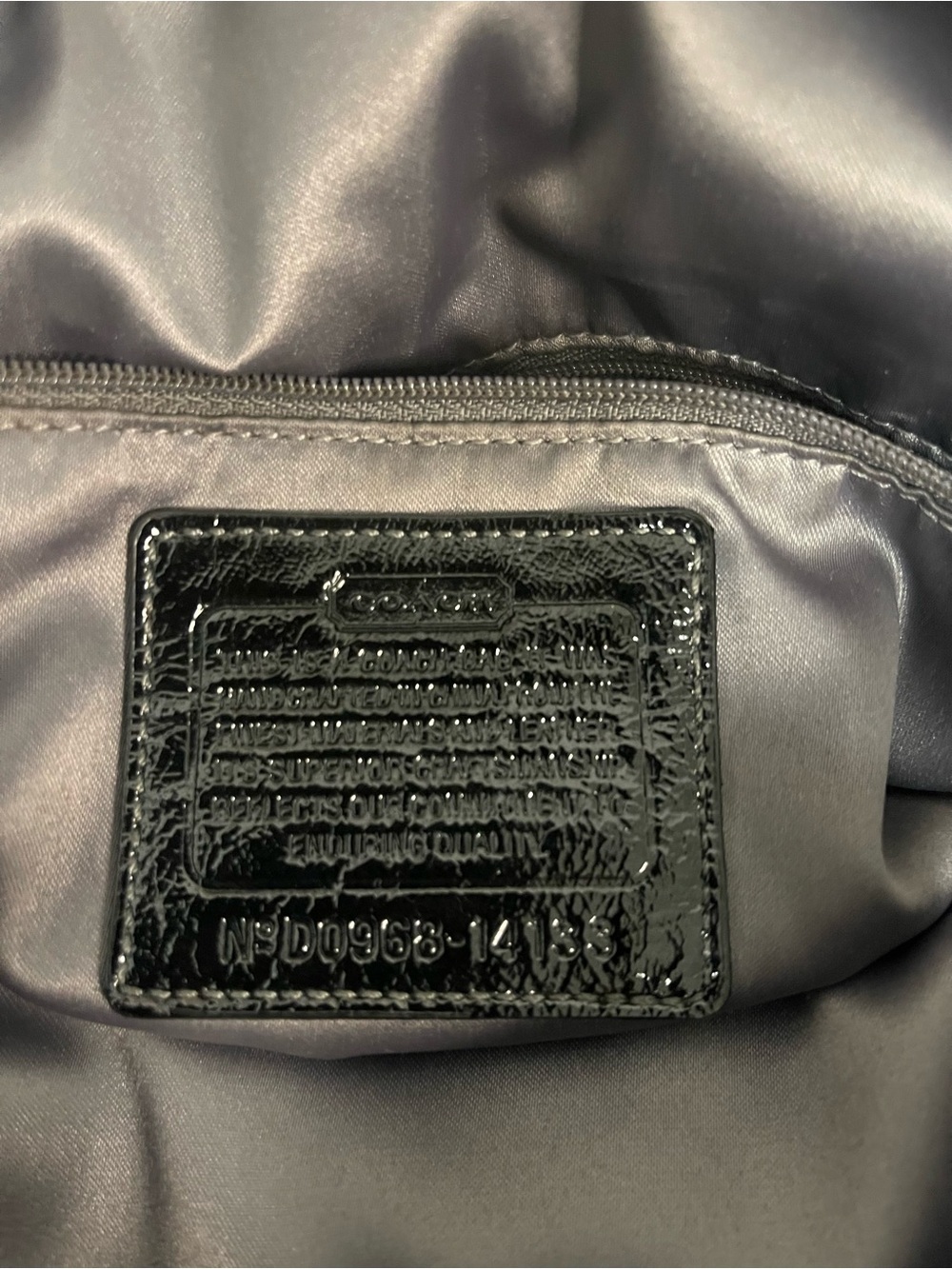 Coach Madison Tribeca 2009 Op Art Sateen Tote Style 14133 original hang tag - Picture 15 of 17
